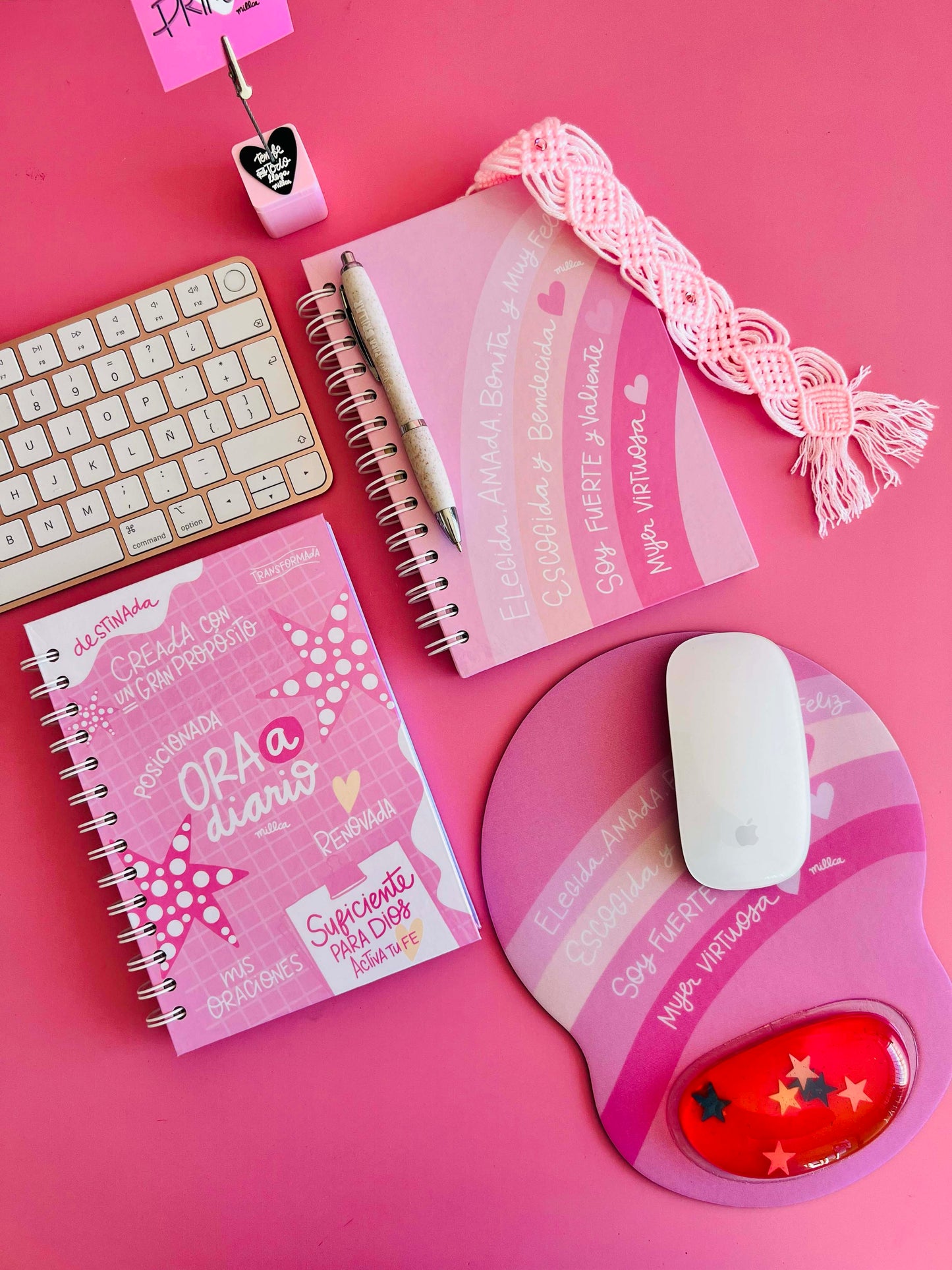 KIT PINK