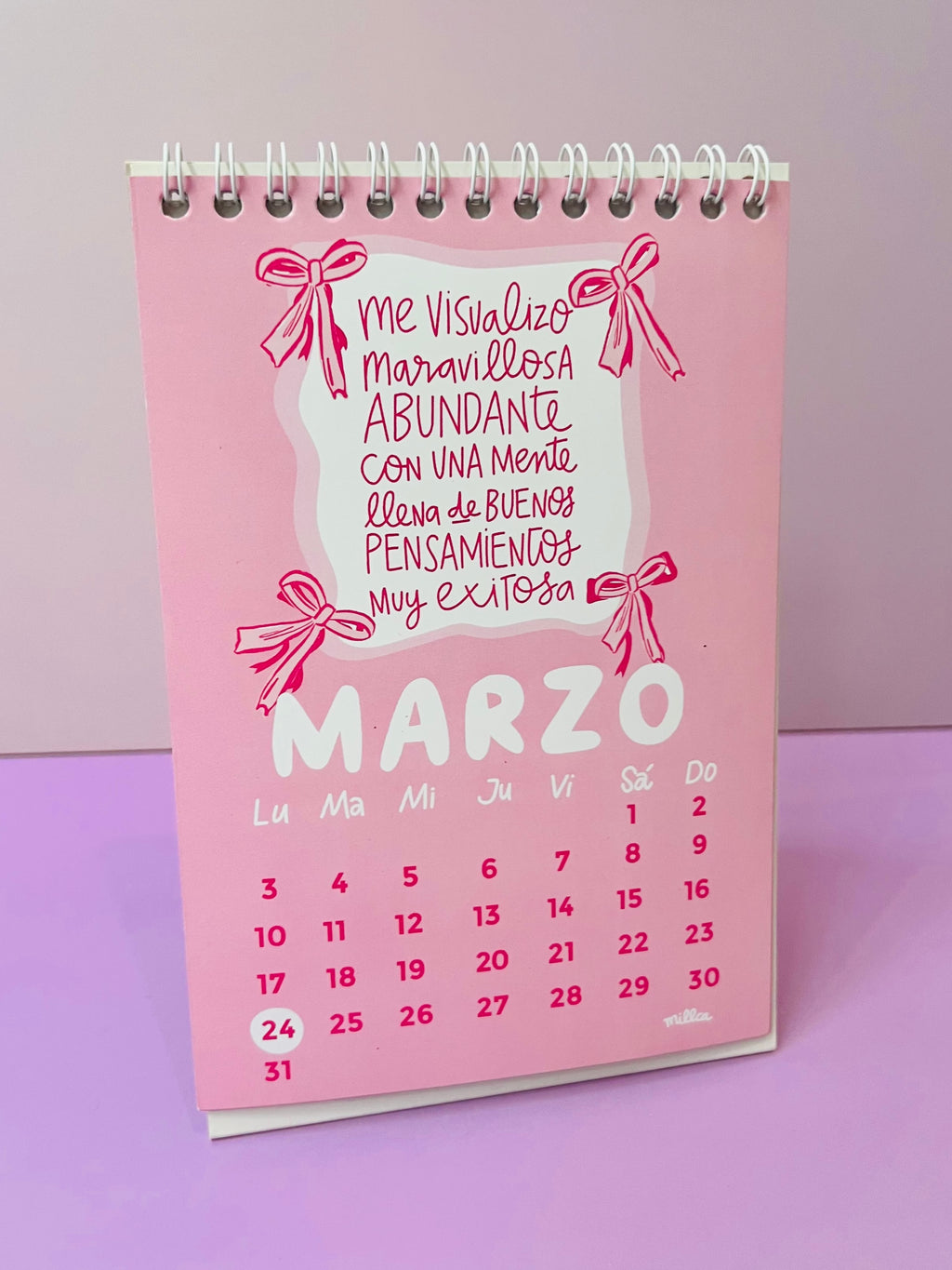 CALENDARIO ESCRITORIO 2025